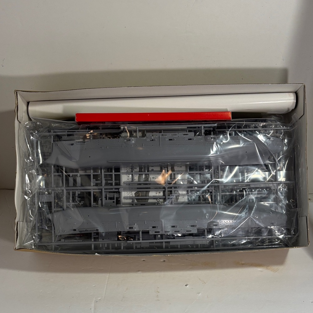 Hasegawa 1/350 Mikasa Battleship Model Kit - Picture 8 of 8